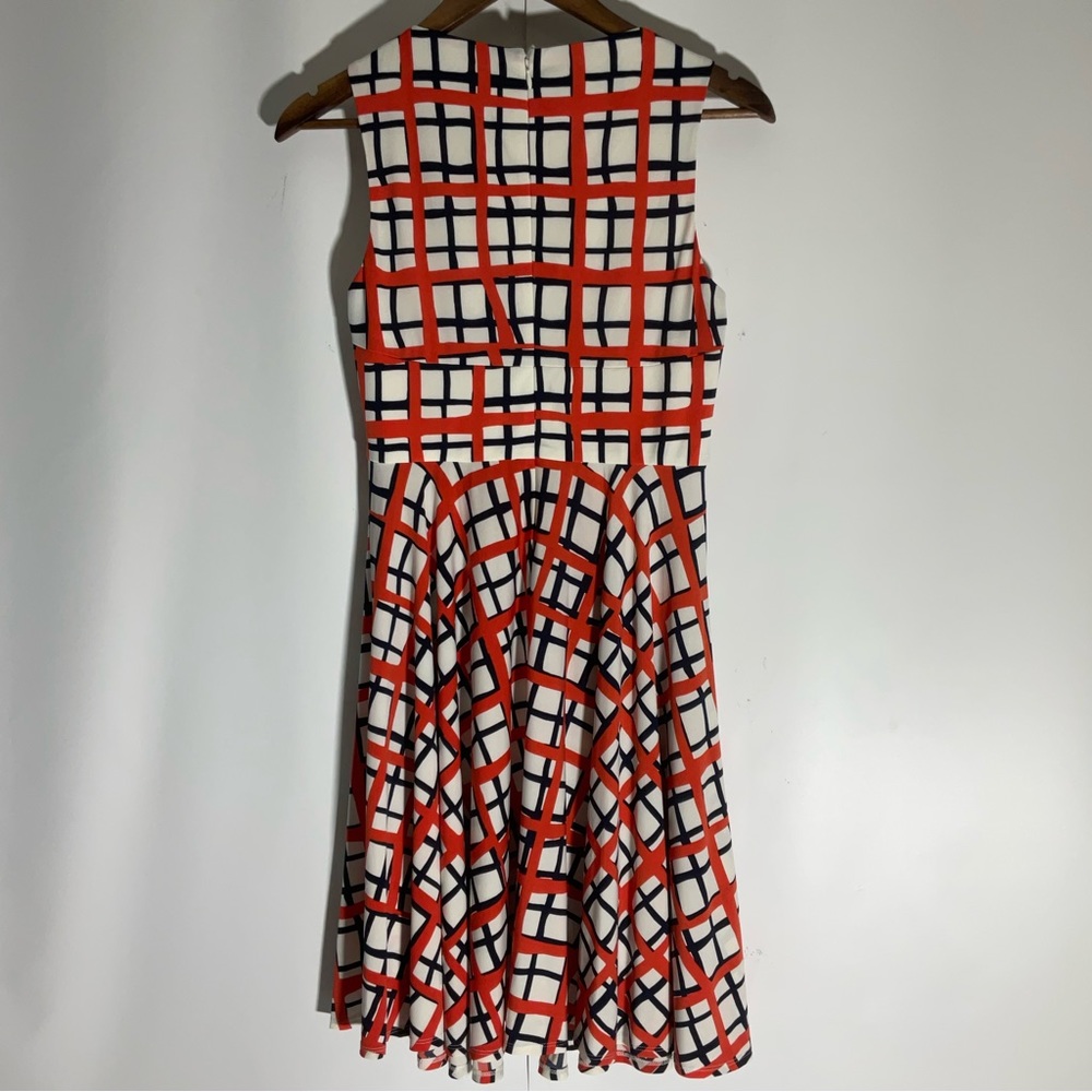 Donna Morgan Summer White Orange Black Stripe Sleeveless Fit & Flare Dress Sz 2. - Picture 8 of 13